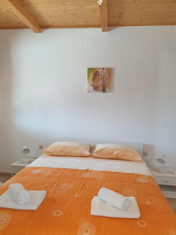 Apartments Hodanic Krk Town Extérieur photo