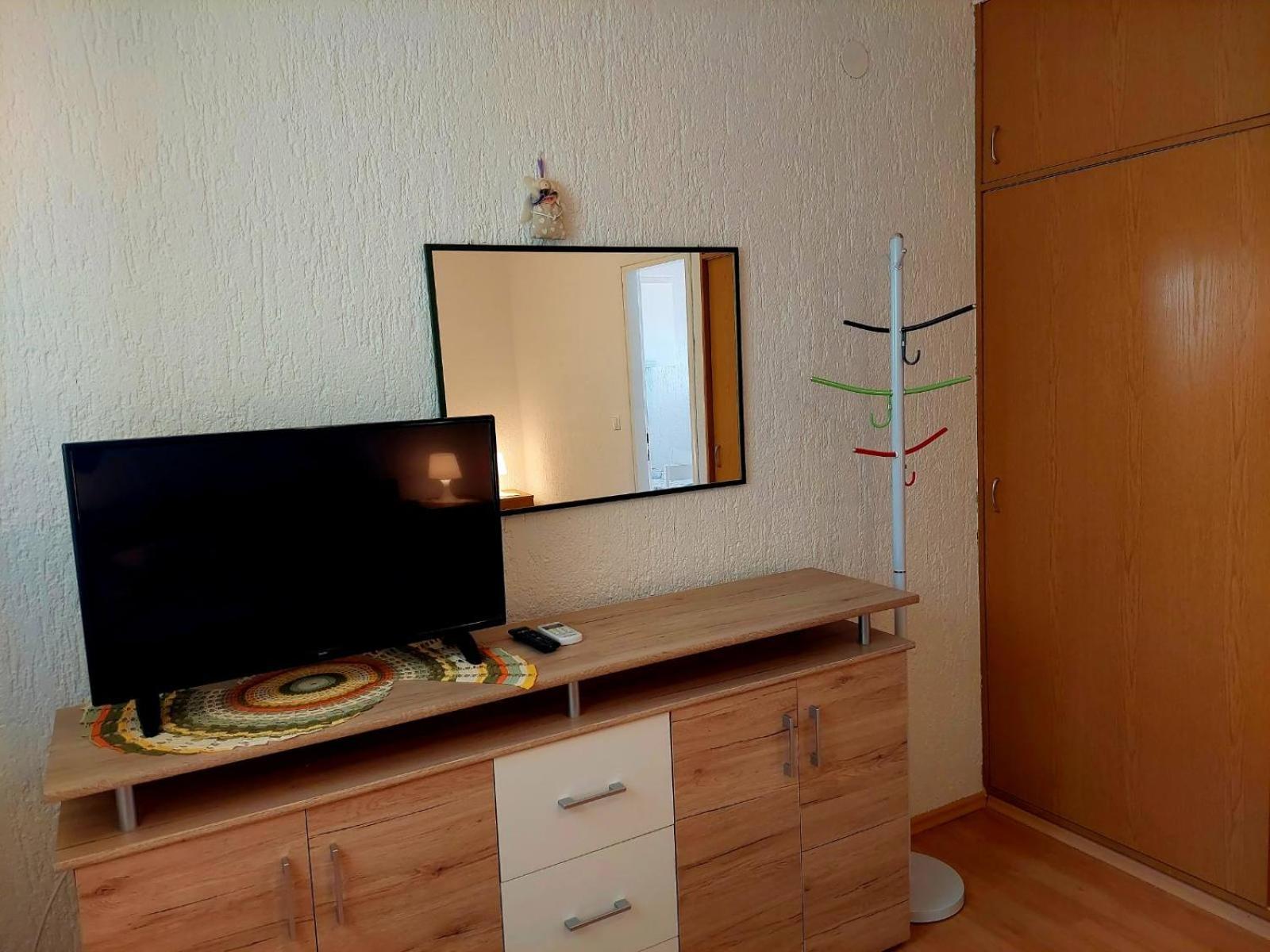 Apartments Hodanic Krk Town Chambre photo